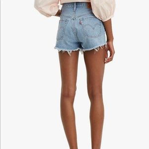 levi’s 501 light wash denim shorts